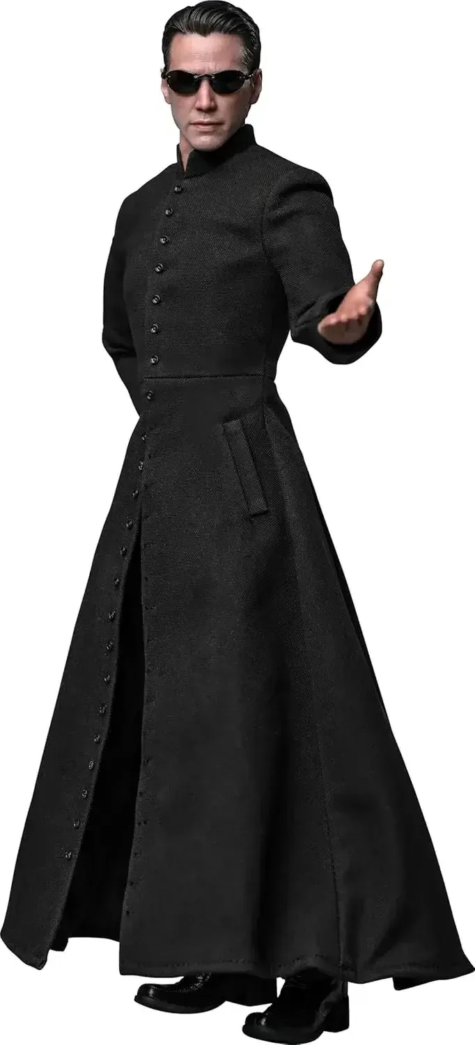 Hot Toys Matrix Reloaded Neo 1/6 Scale Figure Collectible