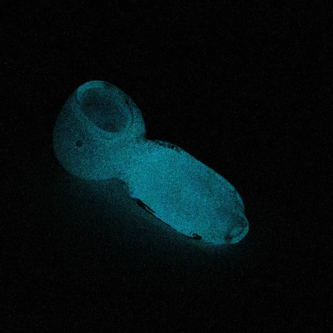 Soft Glass 3" Glow in the Dark Pipe - Image 2