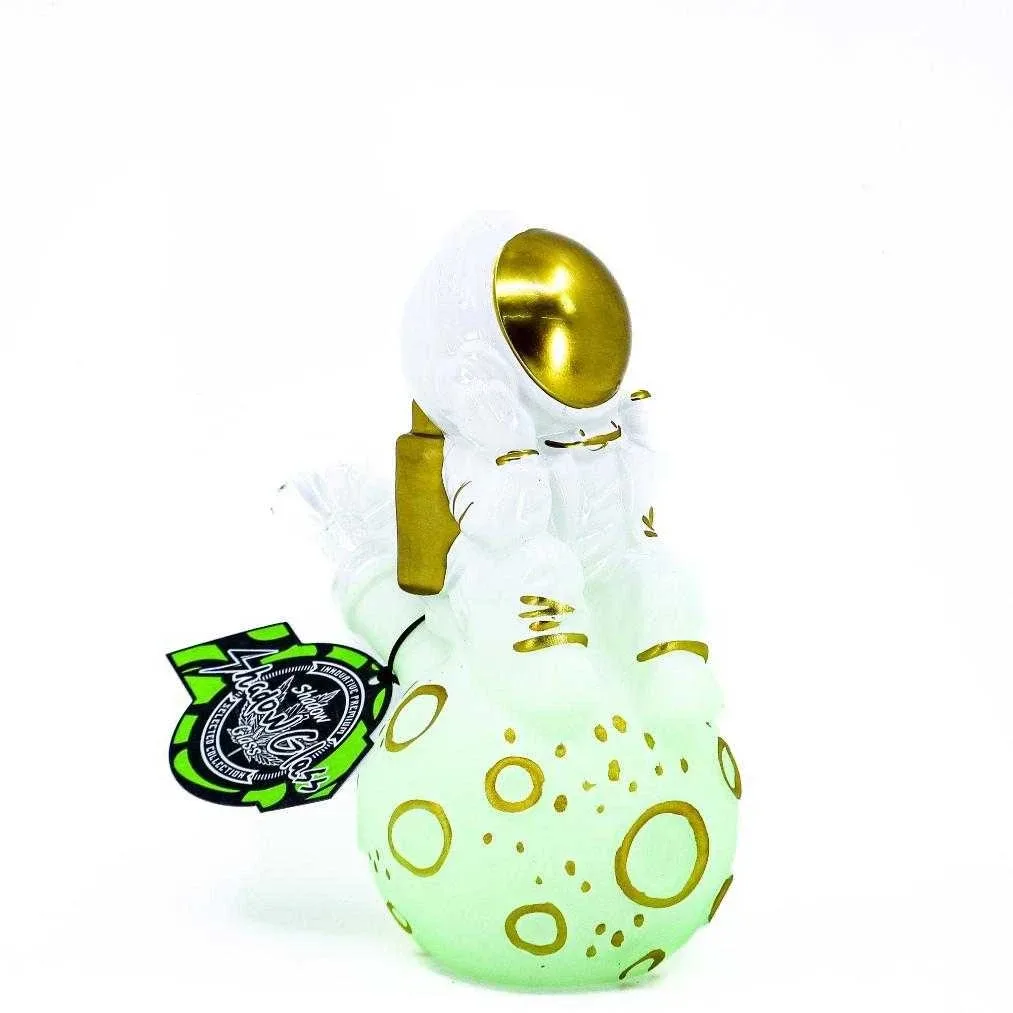 Glow in the Dark Space Water Pipe - 10"