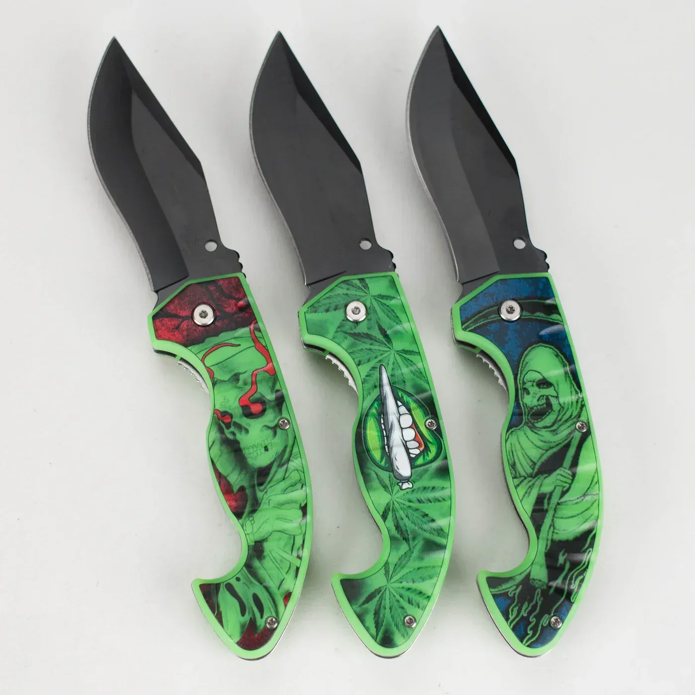 8.75" Foldable Pocket Knife - Venom Strike