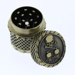 Metal Skull & Bones 4-Piece Grinder